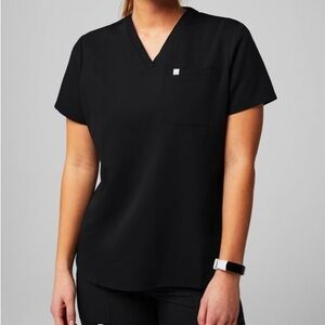 FABLETICS BLACK SCRUB SET